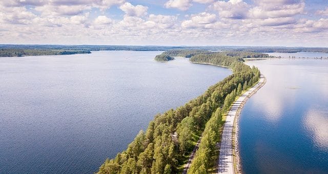 Kotimaan matkailu kasvattaa suosiotaan